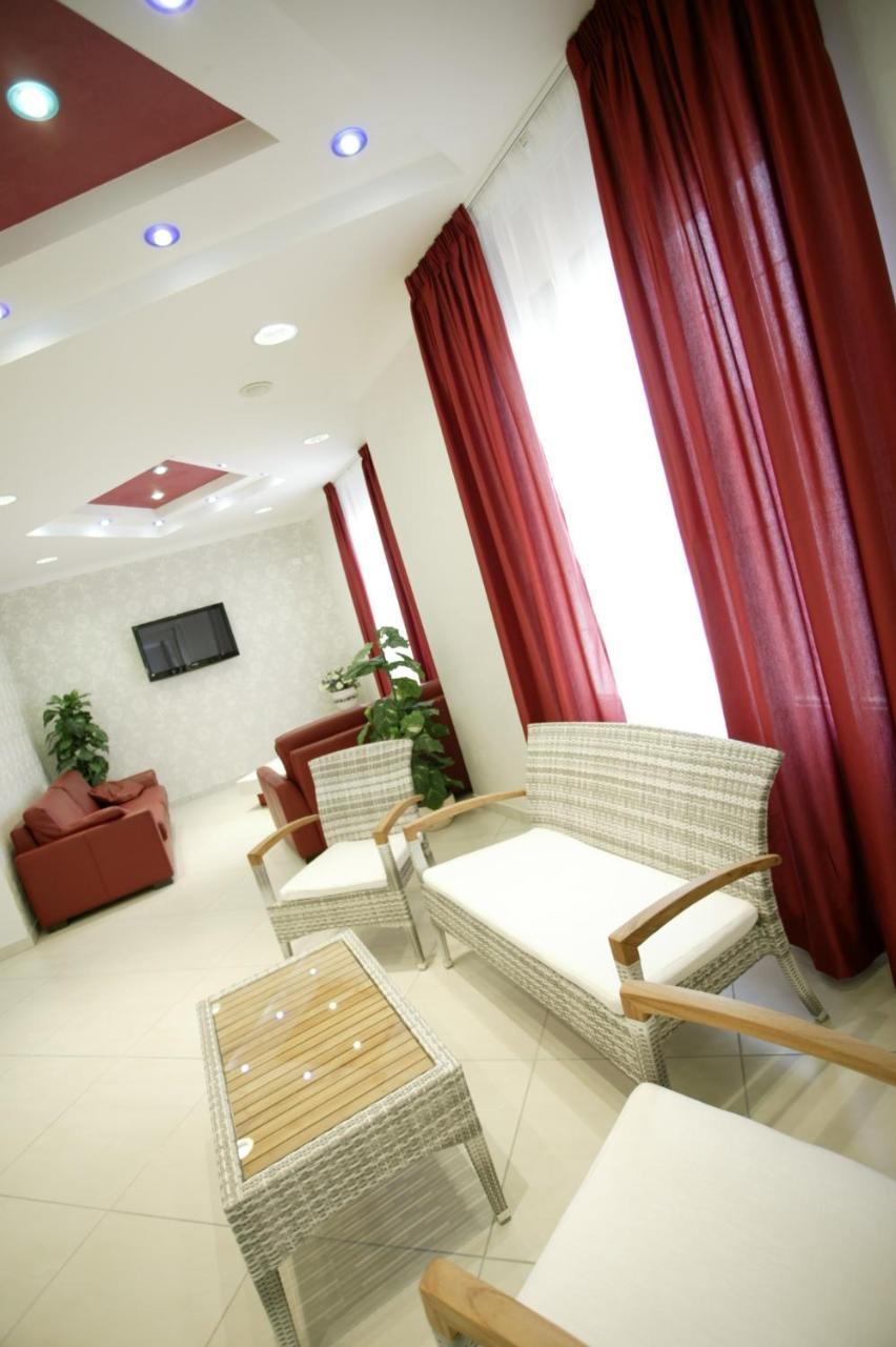 Hotel Le Lune Gatteo a Mare Buitenkant foto